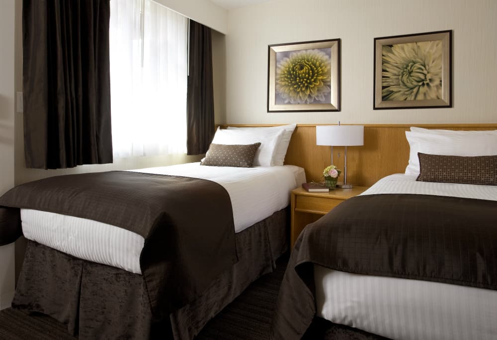 Premium Room Two Twin Beds + Sitting Area