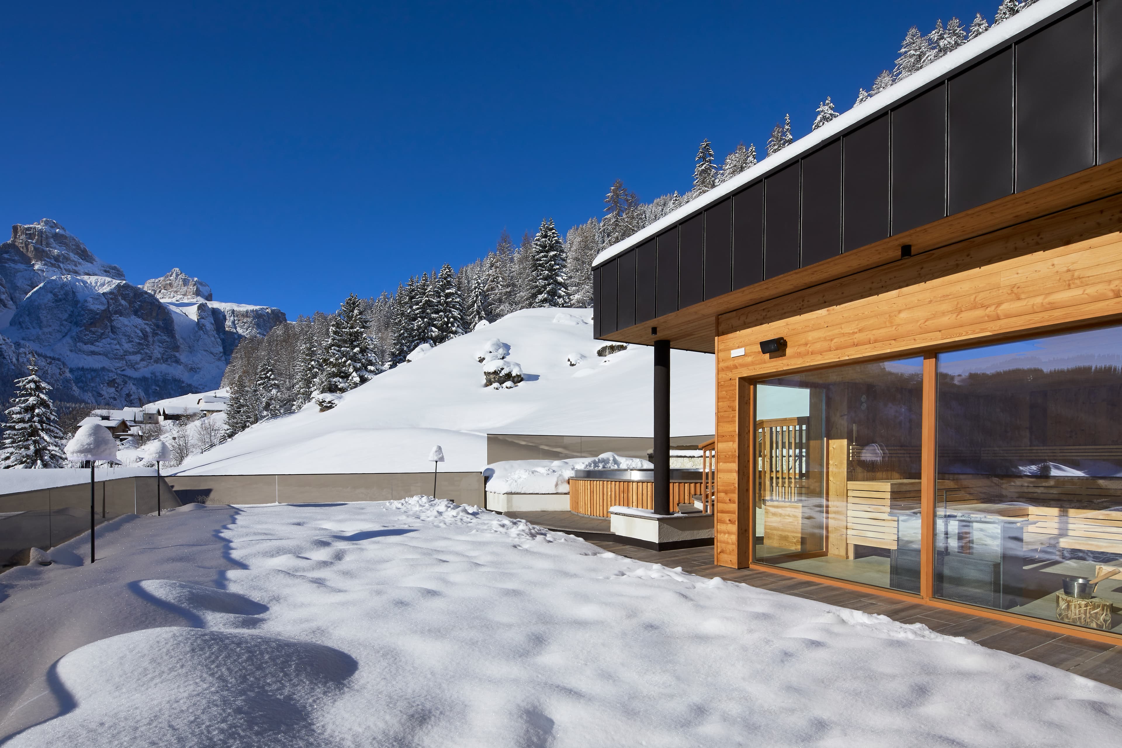 Hotel Sassongher / Corvara