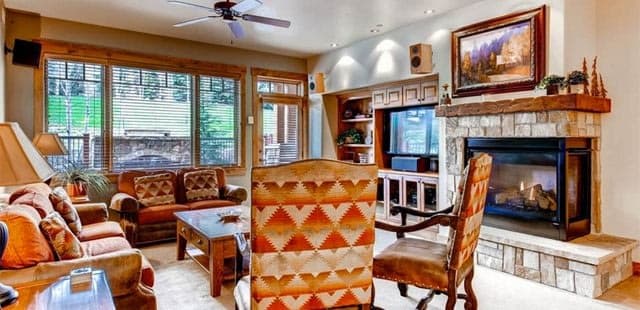 Emerald Lodge at Trappeurs Crossing