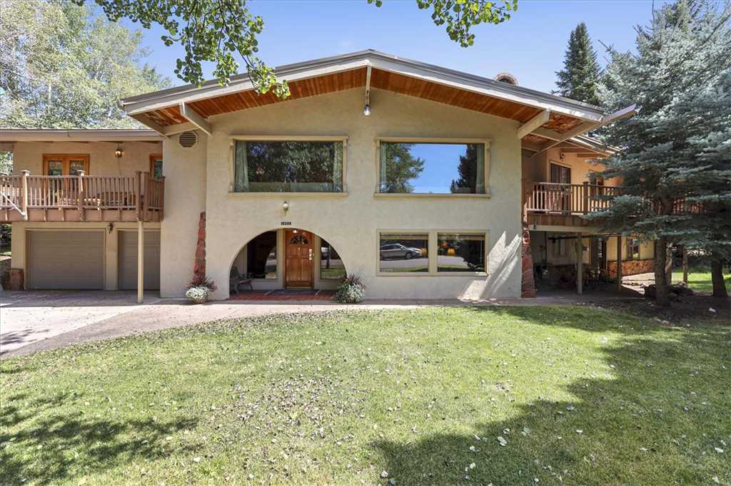 Silver Kingdom Residence