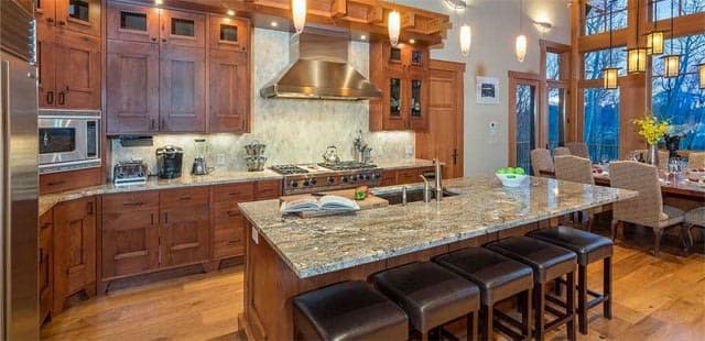 Grand Vista Home