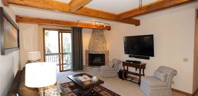 Ten Mile Suites