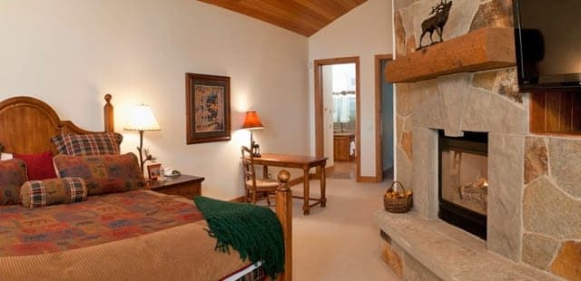 8 Bellemont Home