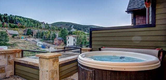 607 Deer Valley Drive