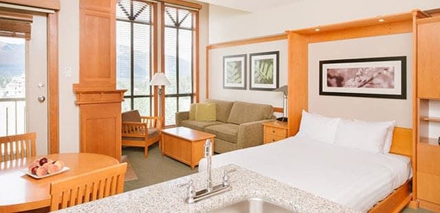 Pan Pacific Whistler Mountainside