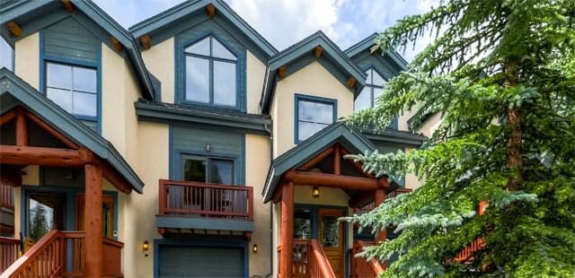 Pines 75 Townhomes