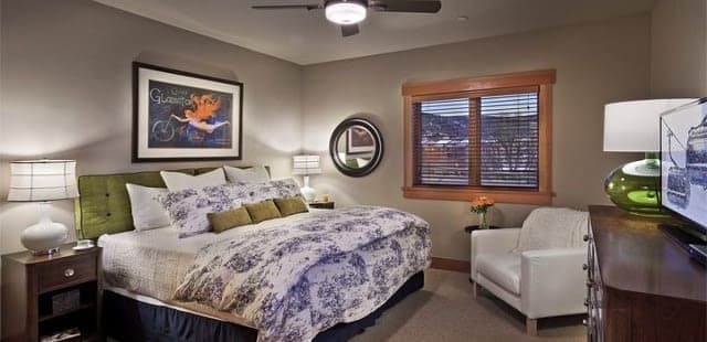 Sunshine Peak Chalet