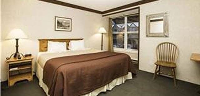 Mountainside Inn