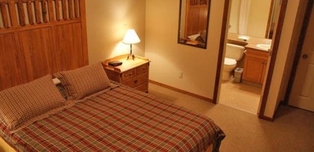Snow Creek Lodge