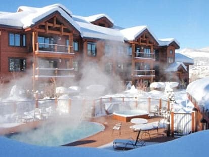 Emerald Lodge at Trappeurs Crossing