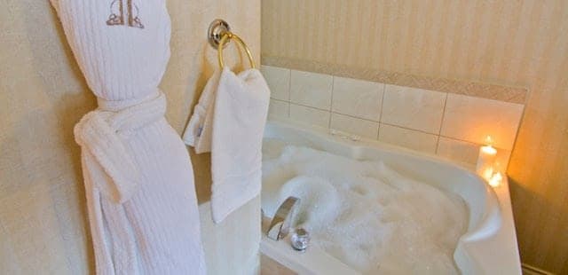 Pinnacle Hotel Whistler
