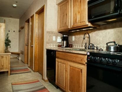 River Bank Lodge