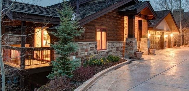 Abode in Vitrail