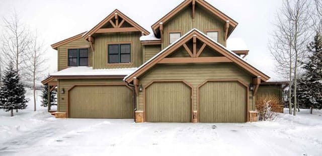 Highland Greens Townhomes
