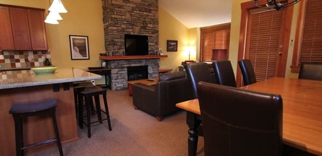 Pinnacle Ridge Chalets