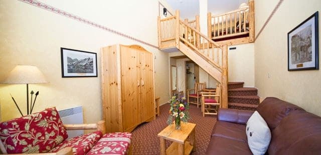 Brewster Mountain Lodge