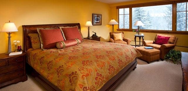 Elkhorn Lodge