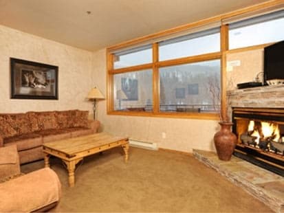 River Bank Lodge