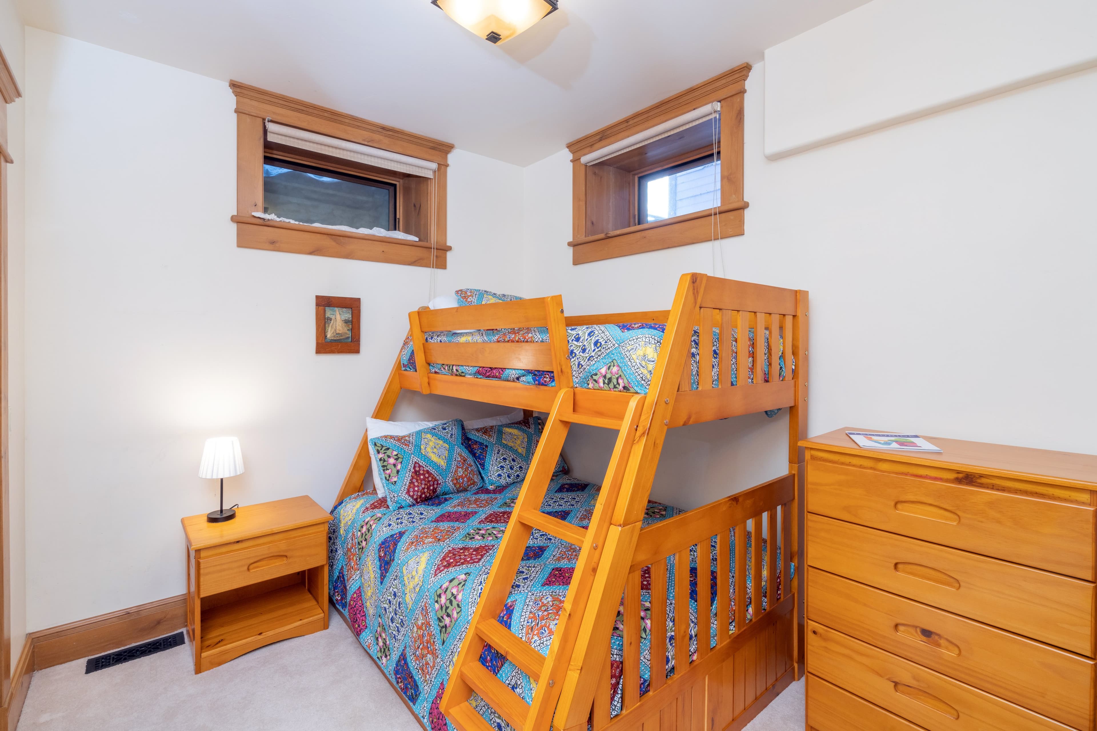 Guest bunkbeds