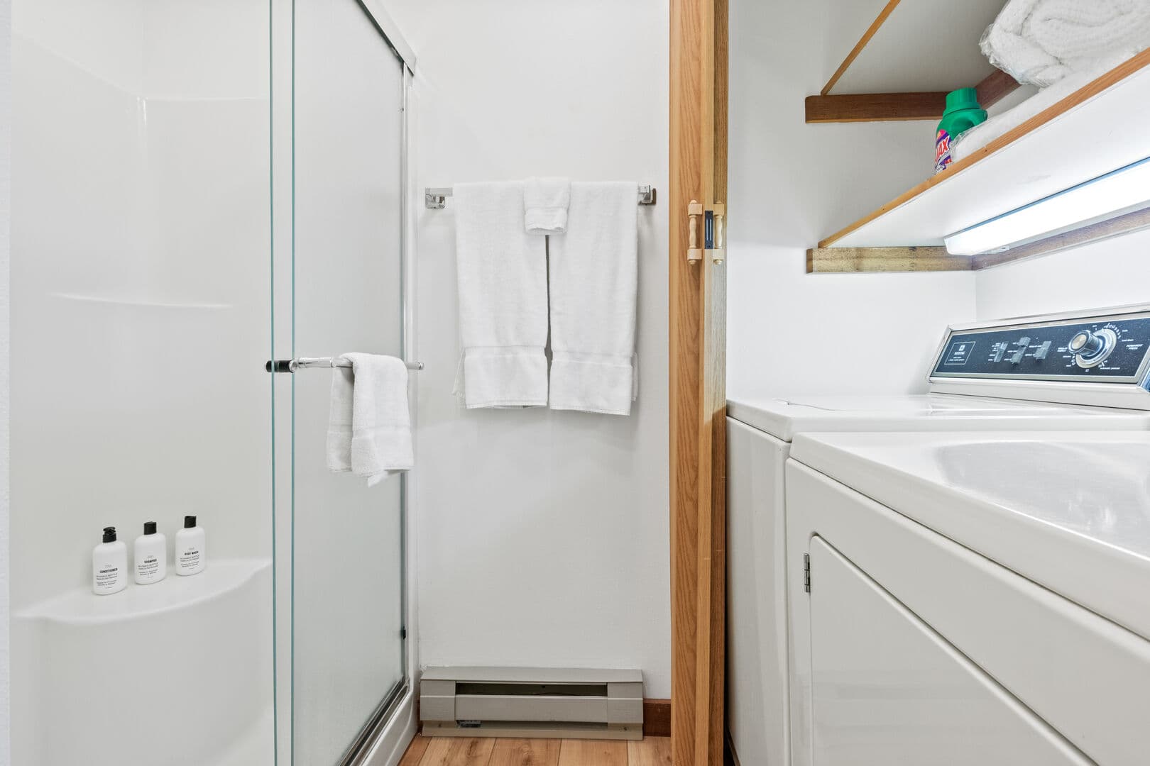Master Bath With Laundry