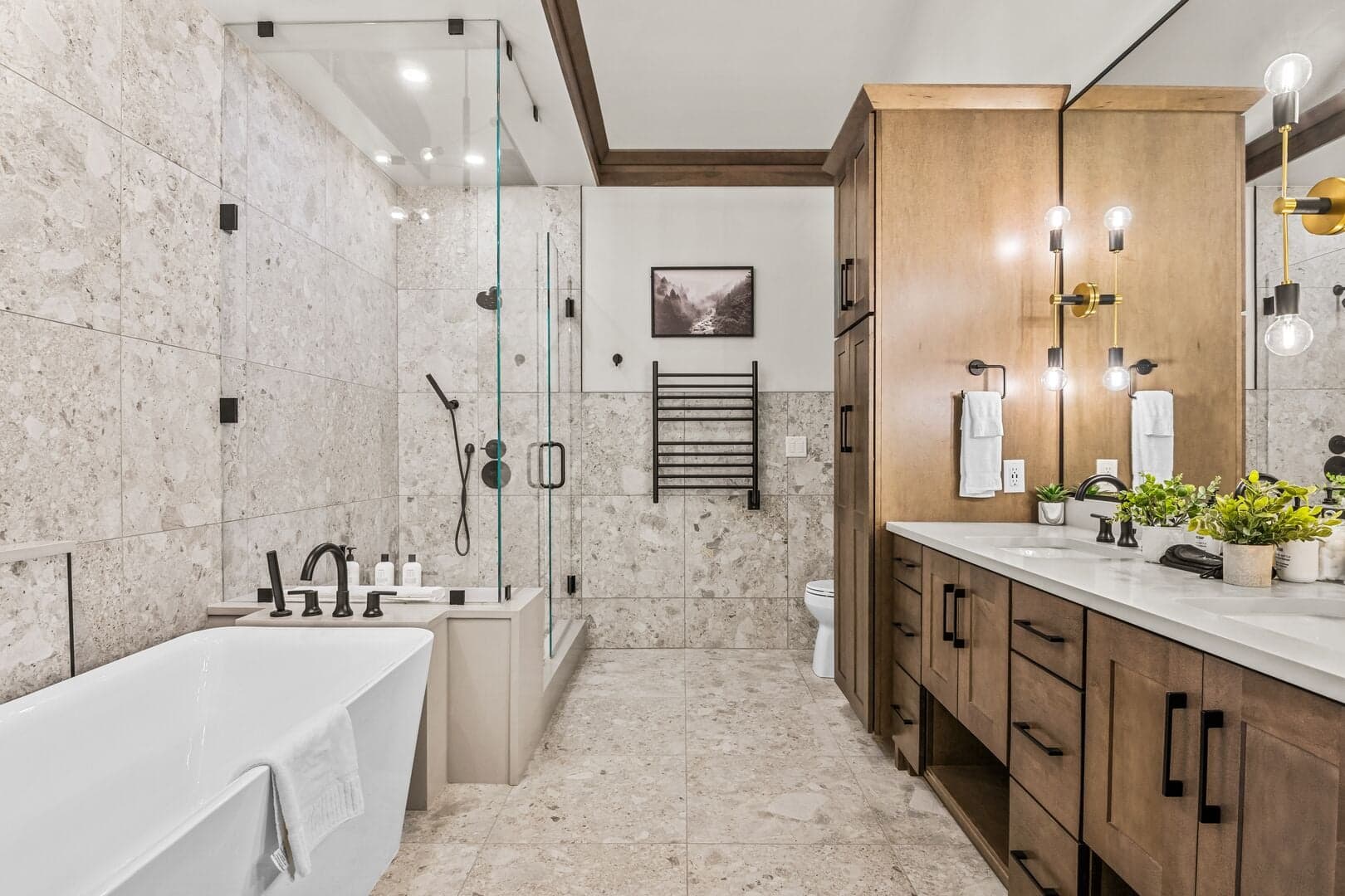 2nd Master Full Bath