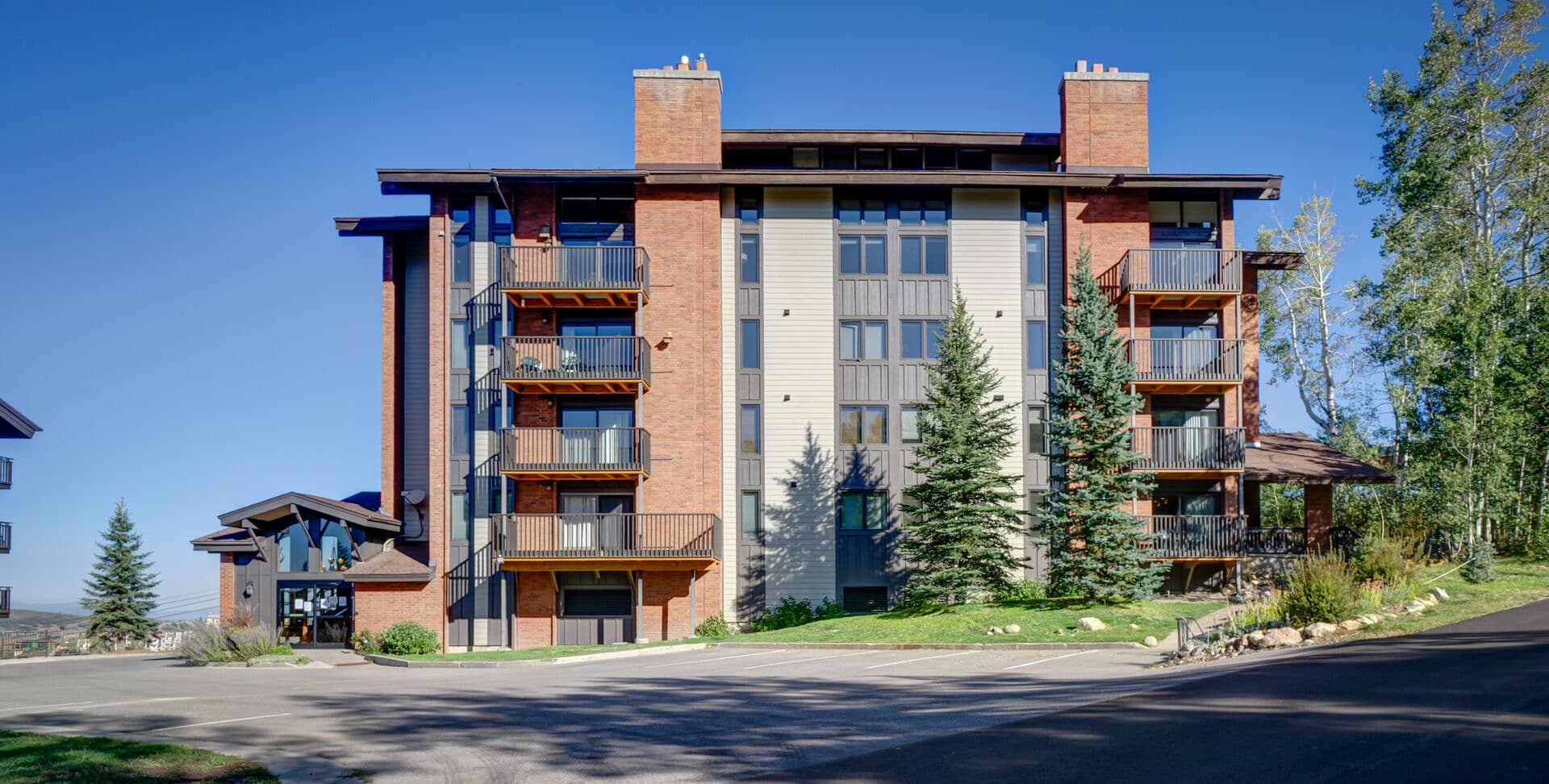 Bear Claw Condominiums