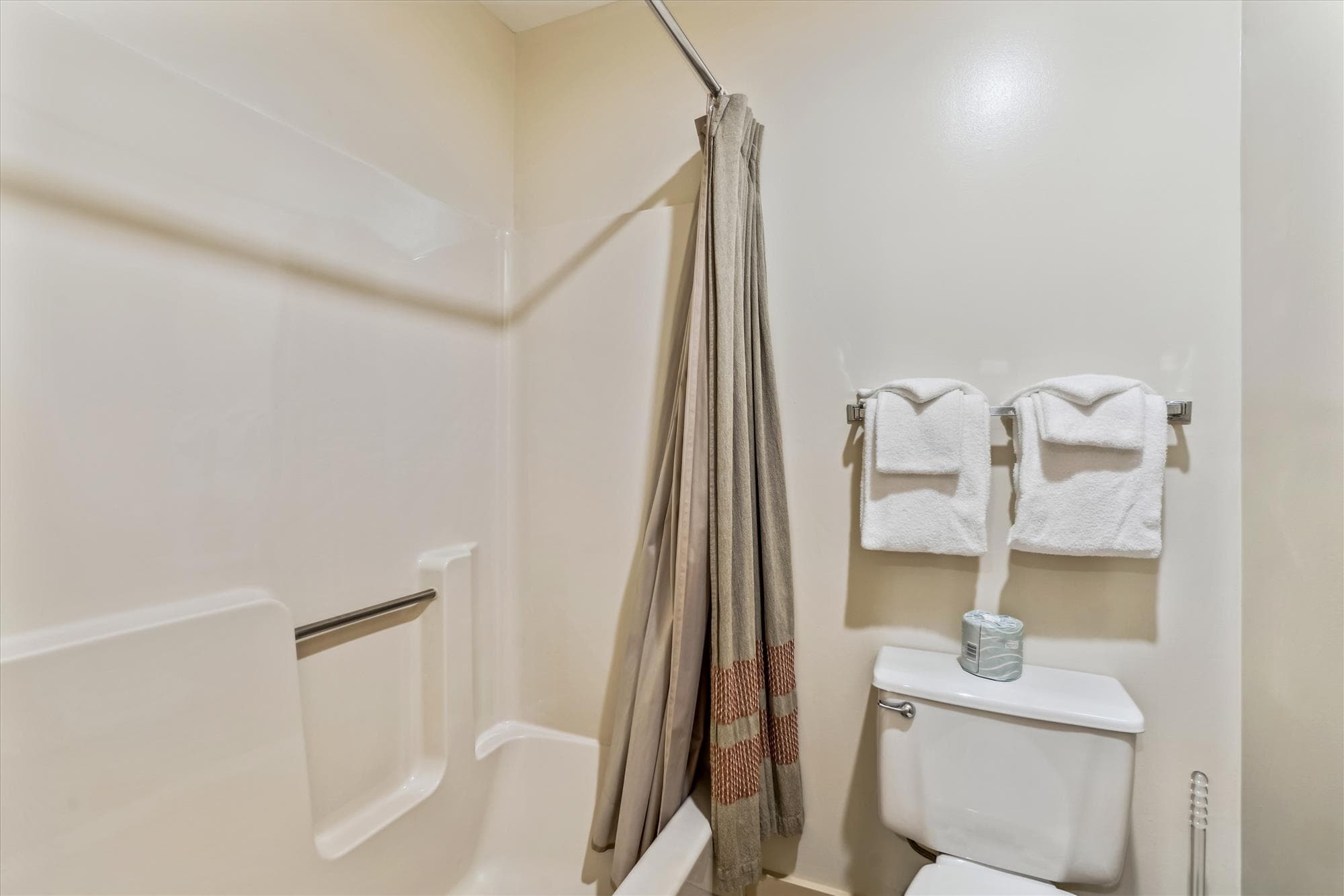 Shower/tub combo