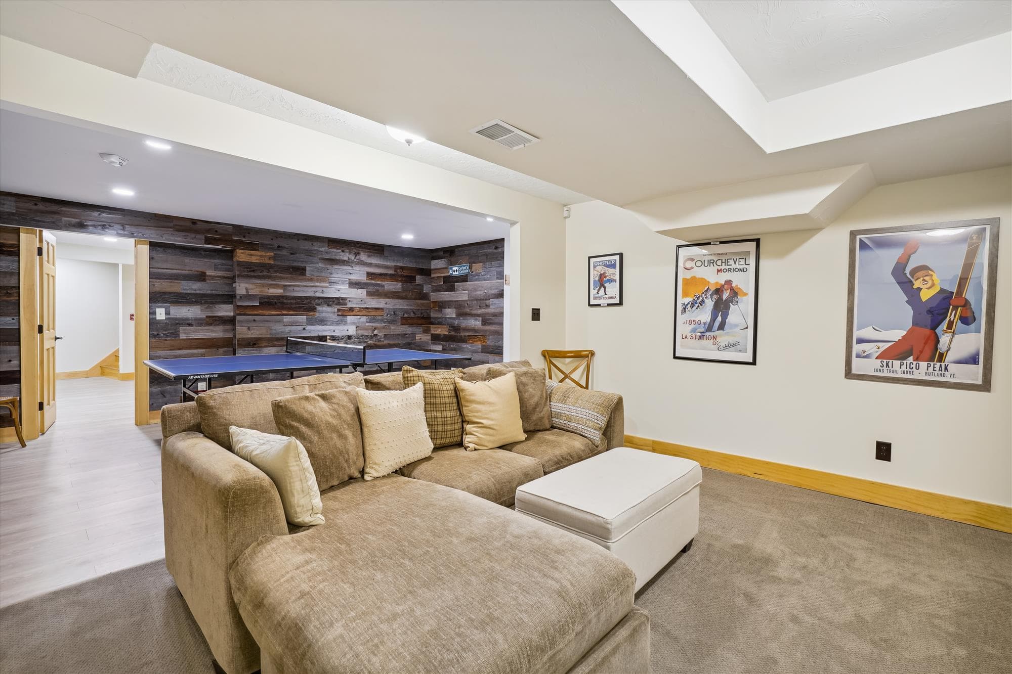 Open entertainment space for a good movie.
