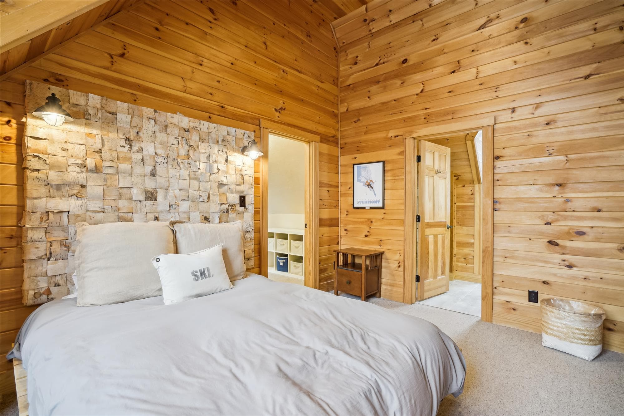 Queen bed