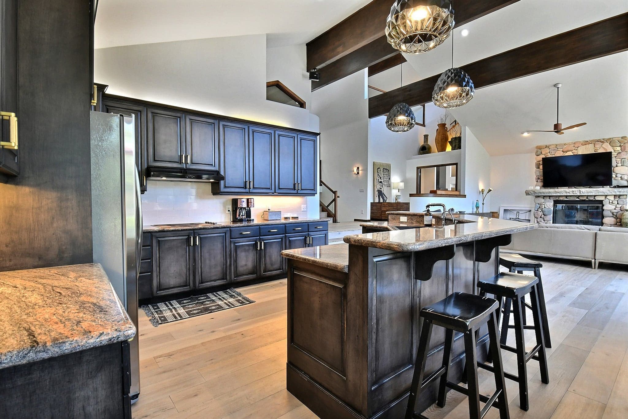 Open Concept Kitchen with Breakfast Bar and Island.