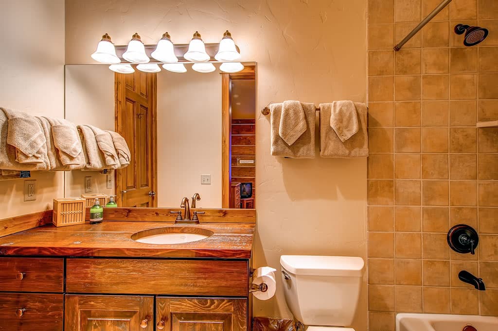 Bathroom - Bear Lodge - Breckenridge Vacation Rental