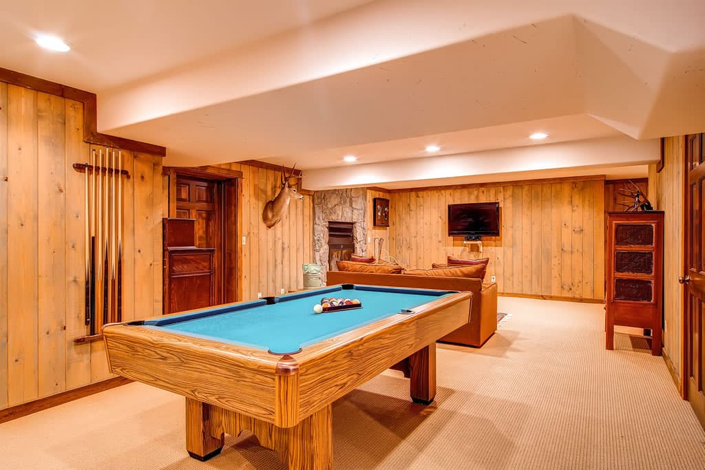 Living Area - Bear Lodge - Breckenridge Vacation Rental
