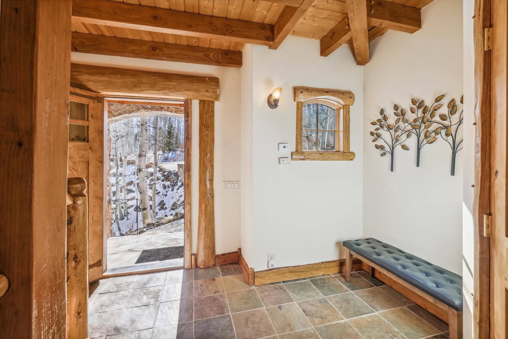 Entry - Endless Trails Cabin - Silverthorne Vacation Rental