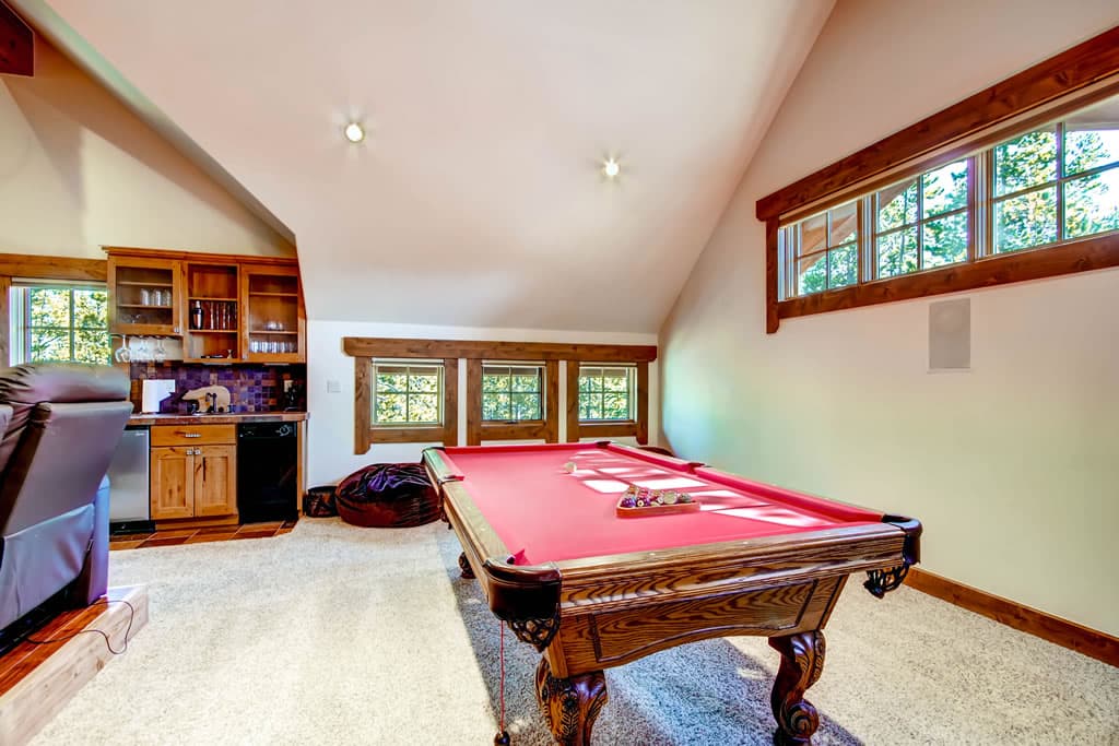 Living Area - Hatari Lodge - Breckenridge Vacation Rental
