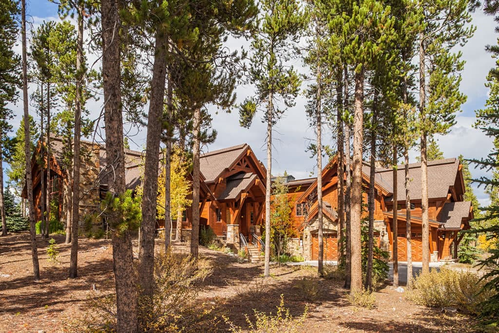 Exterior - Hatari Lodge - Breckenridge Vacation Rental
