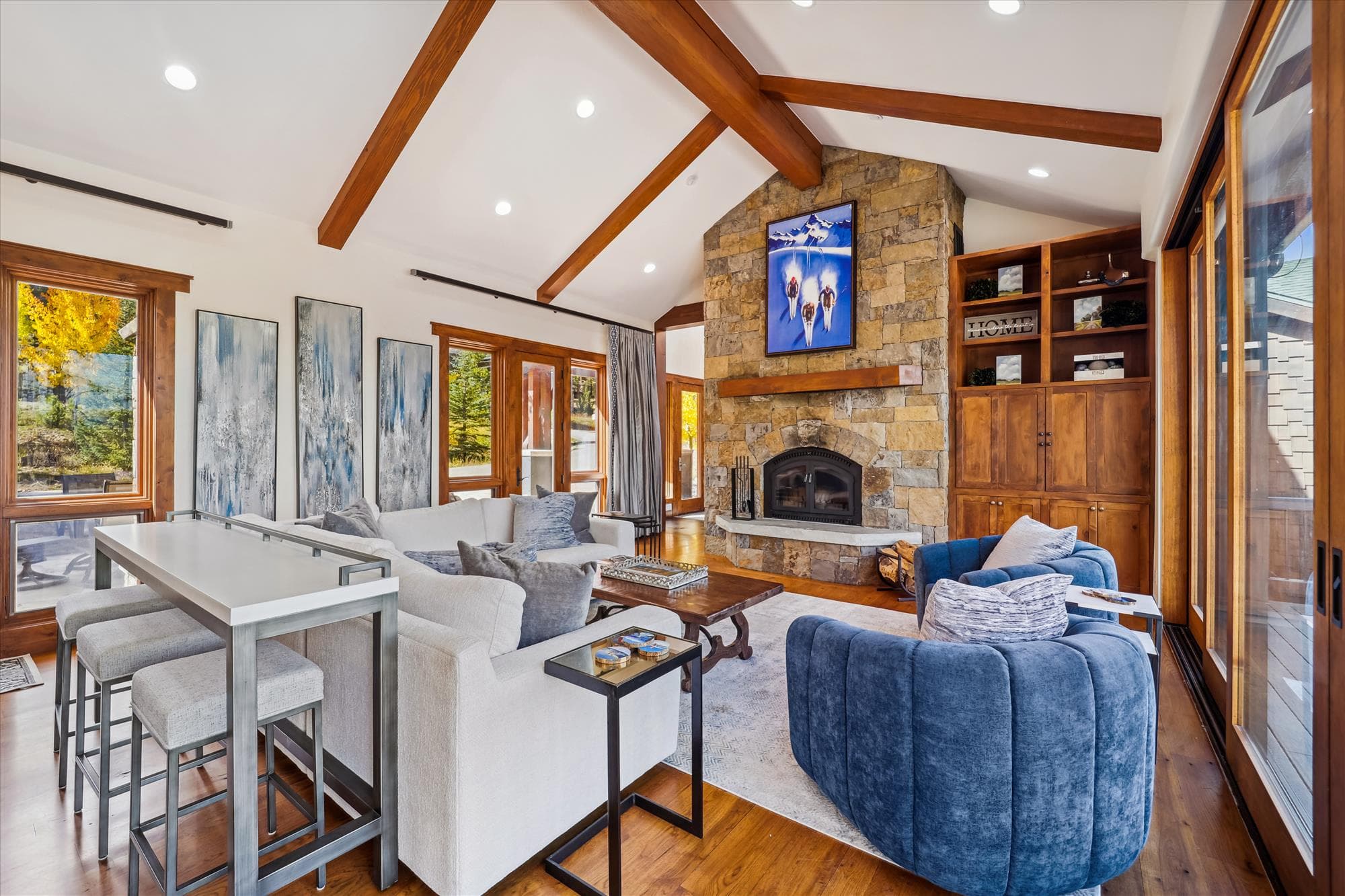 Living Area - Highlands Hideaway - Breckenridge Vacation Rental