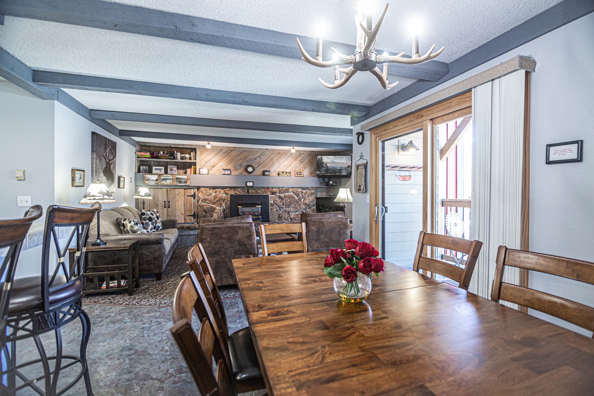 Dining Area - Longbranch 216 - Breckenridge Vacation Rental