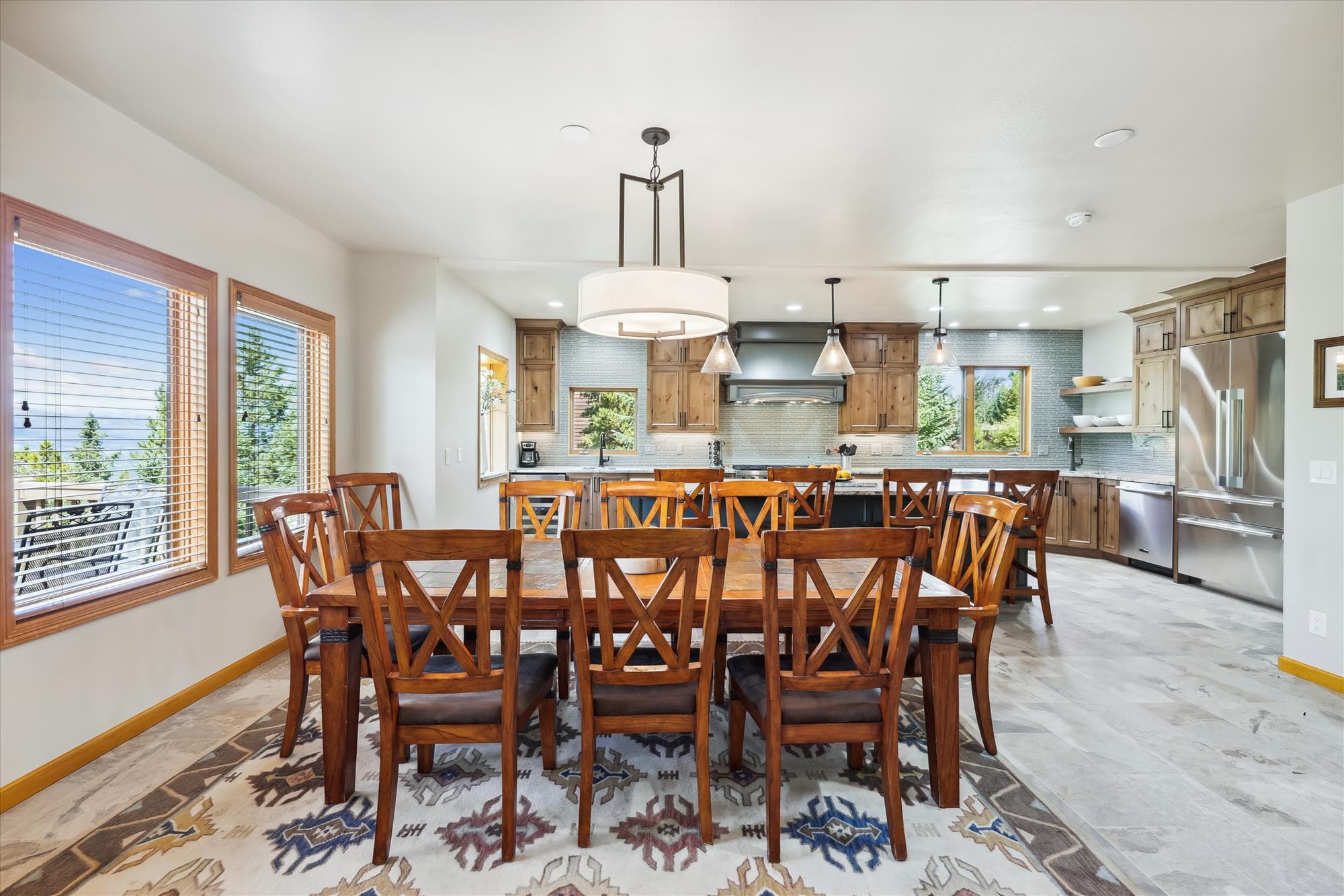 Dining Area - Mountain View Lodge - Breckenridge Vacation Rental