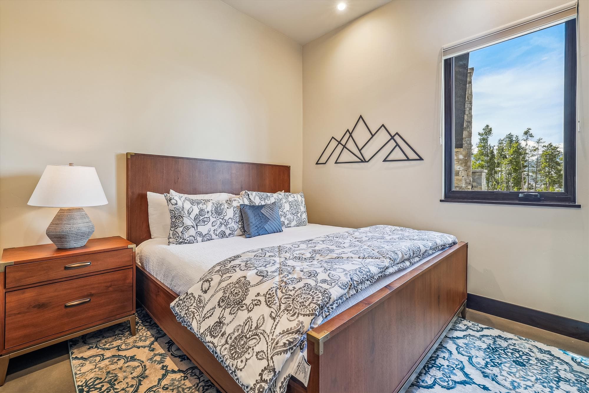 Bedroom, The Crowne Summit, Breckenridge Vacation Rental