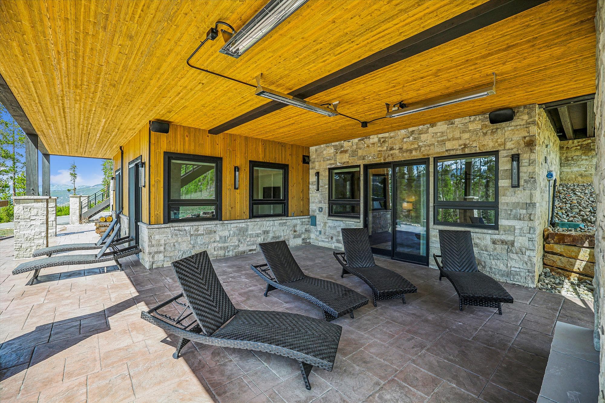 Exterior, The Crowne Summit, Breckenridge Vacation Rental