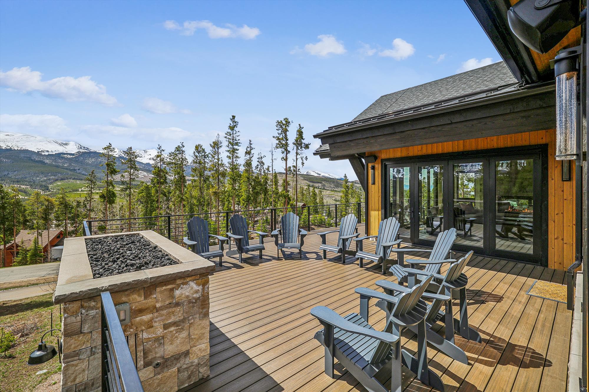 Exterior, The Crowne Summit, Breckenridge Vacation Rental