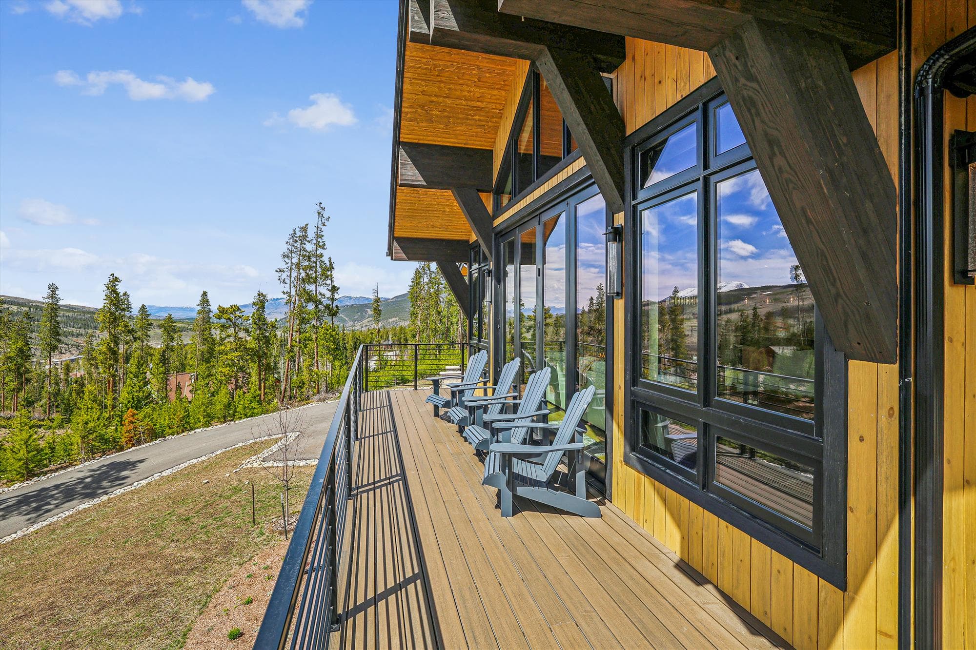 Exterior, The Crowne Summit, Breckenridge Vacation Rental