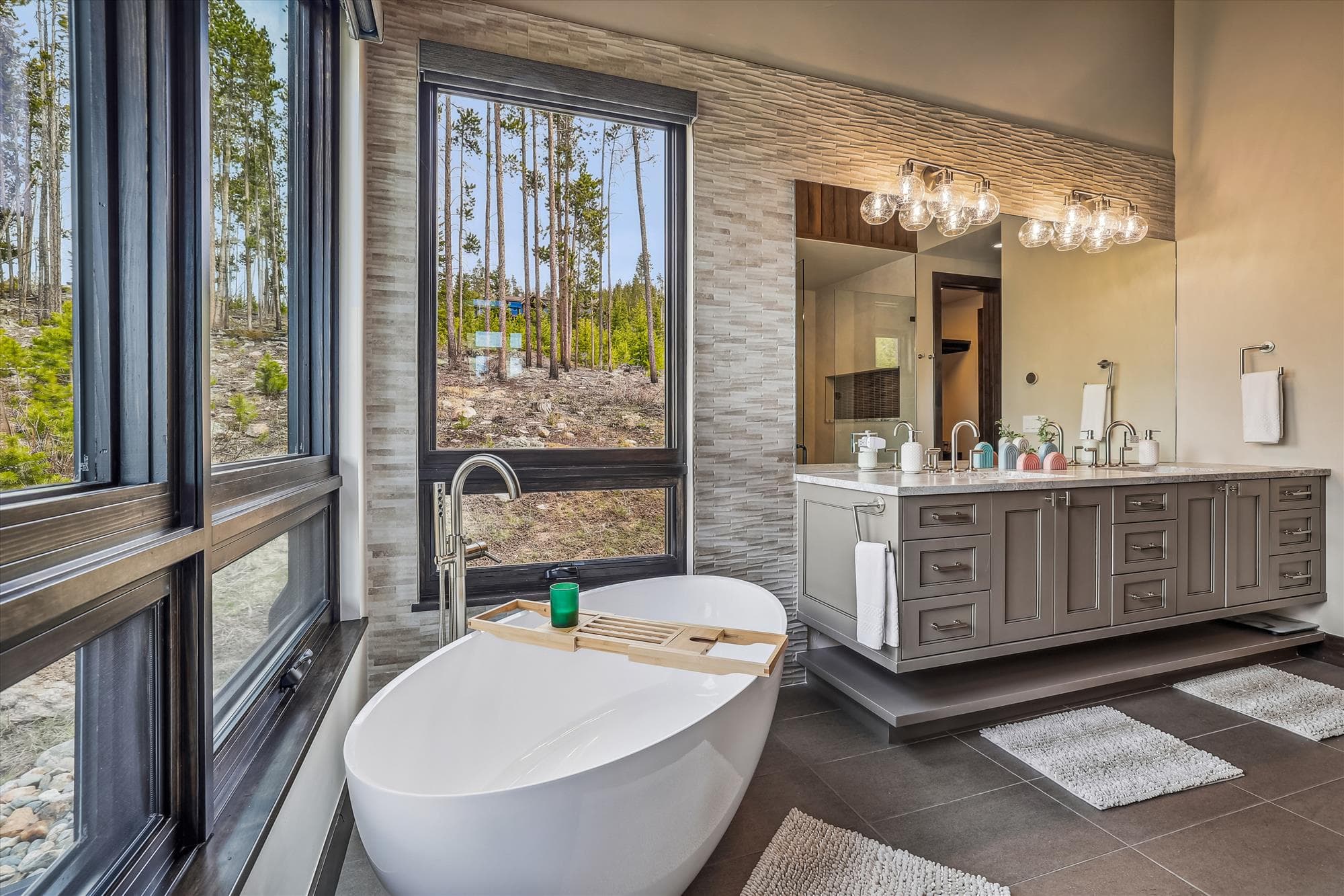Bathroom, The Crowne Summit, Breckenridge Vacation Rental