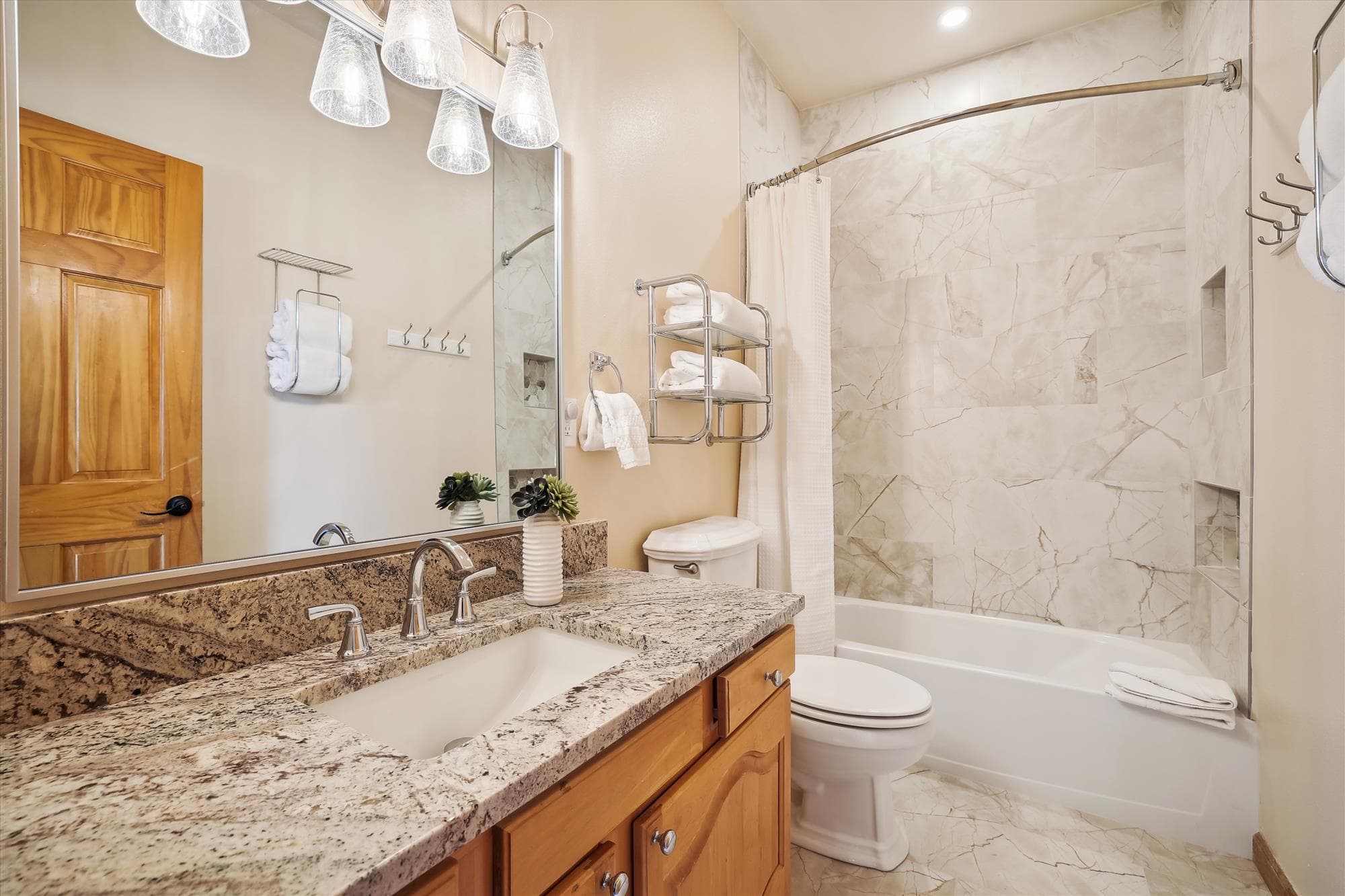 Bathroom - Mountain View Lodge - Breckenridge Vacation Rental