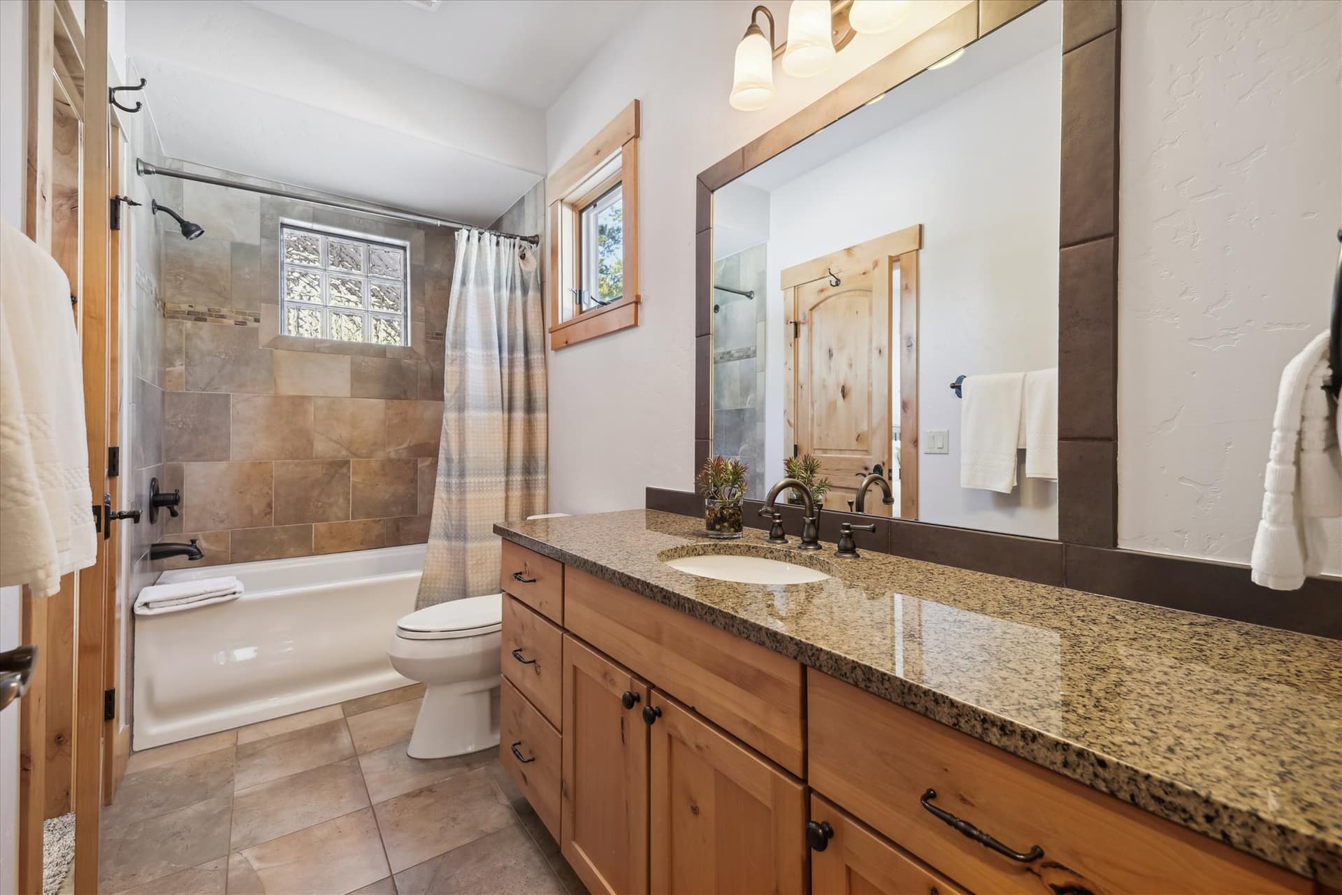 Bathroom - Lone Hand Lodge - Breckenridge Vacation Rental