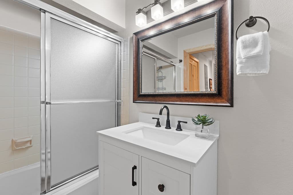 Bathroom - Pine Ridge 15A - Breckenridge Vacation Rental