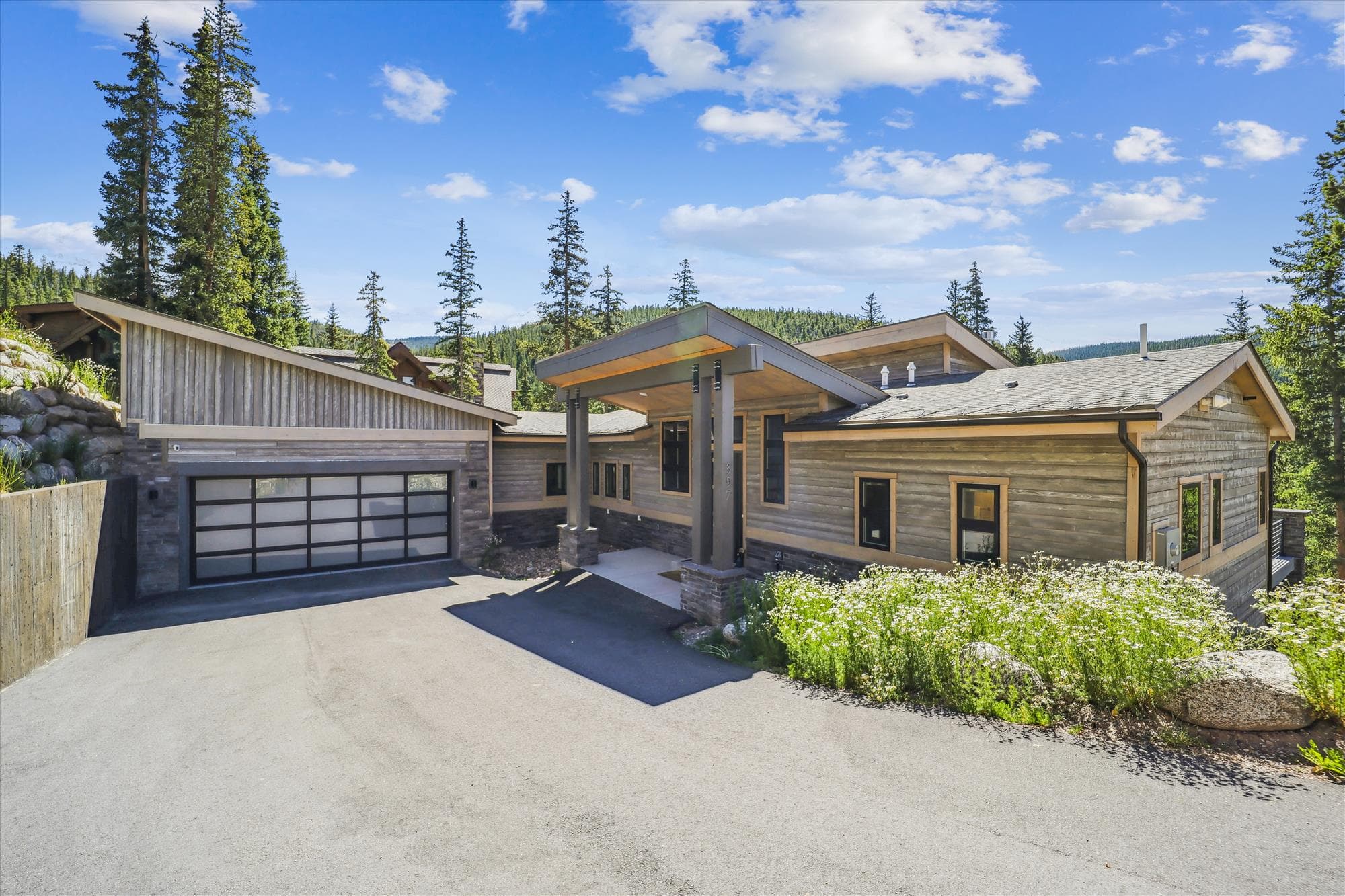 Exterior - Golden Fox House - Breckenridge Vacation Rental