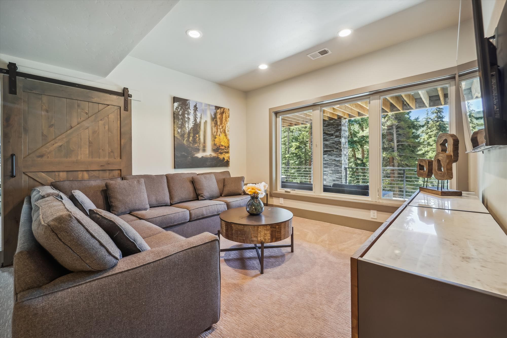 Living Area - Golden Fox House - Breckenridge Vacation Rental