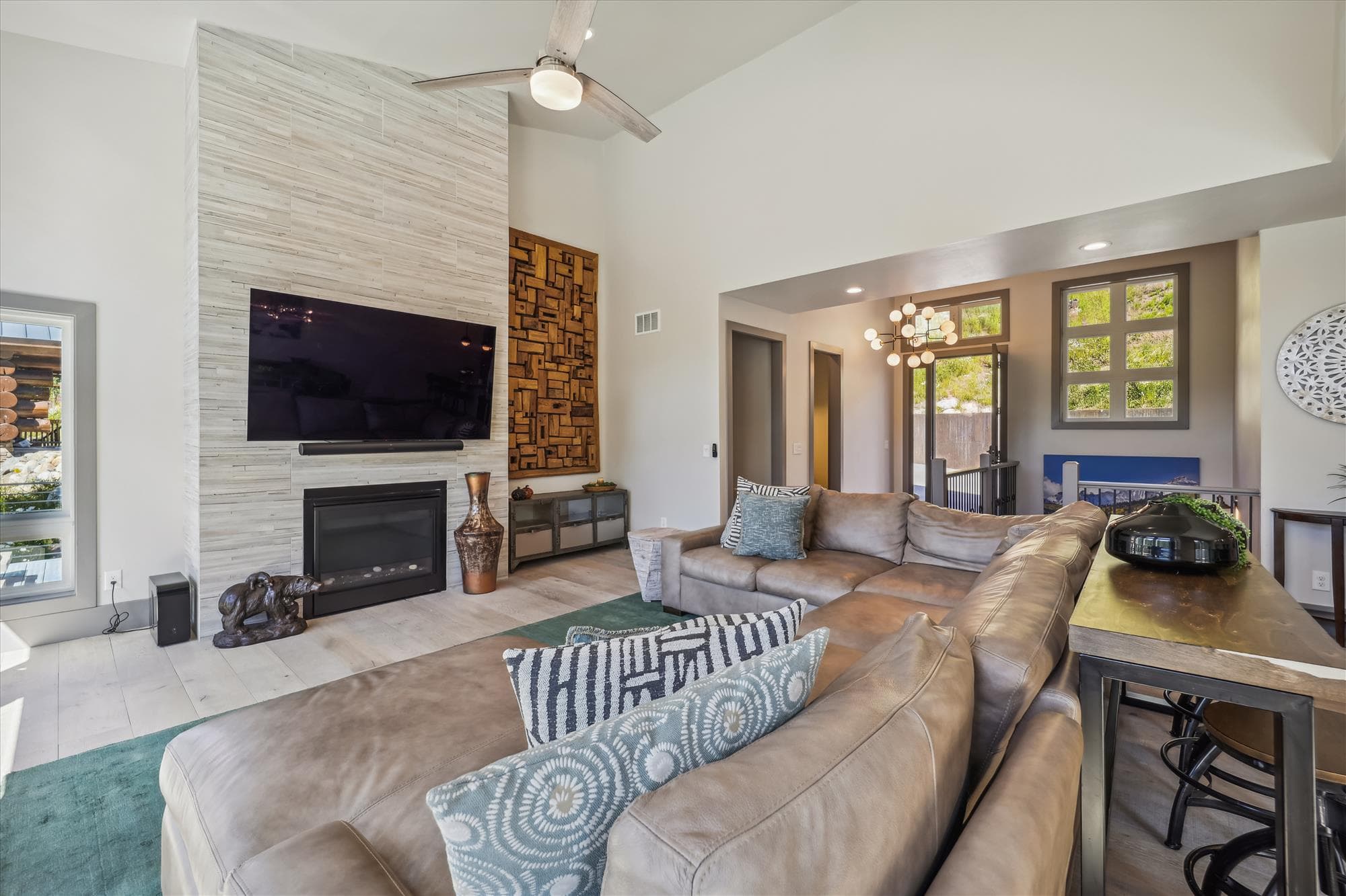 Living Area - Golden Fox House - Breckenridge Vacation Rental