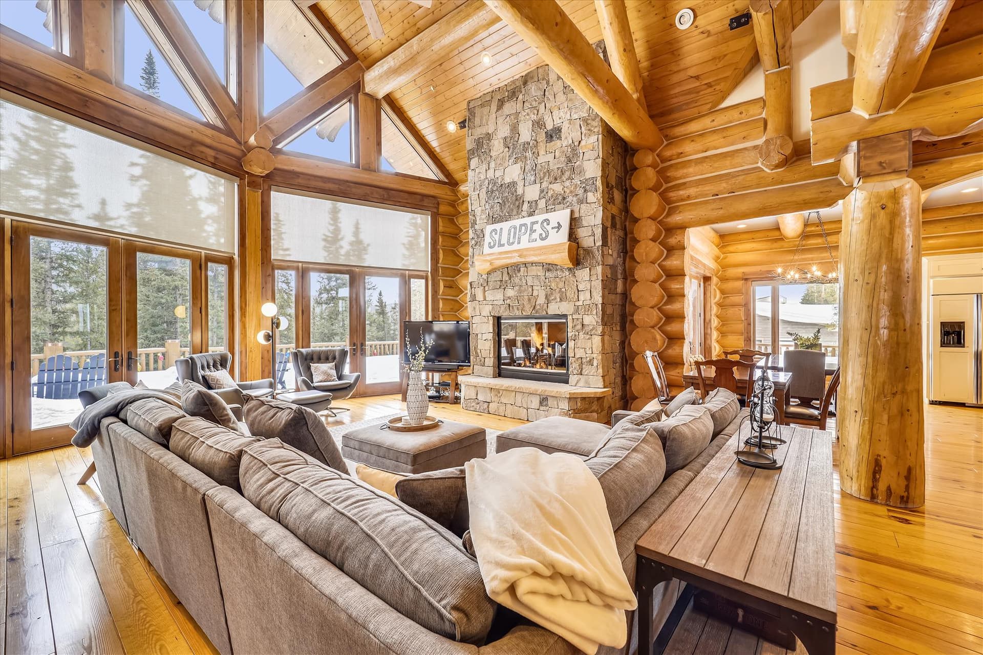 Living Area - Goldenview Lodge - Breckenridge Vacation Rental